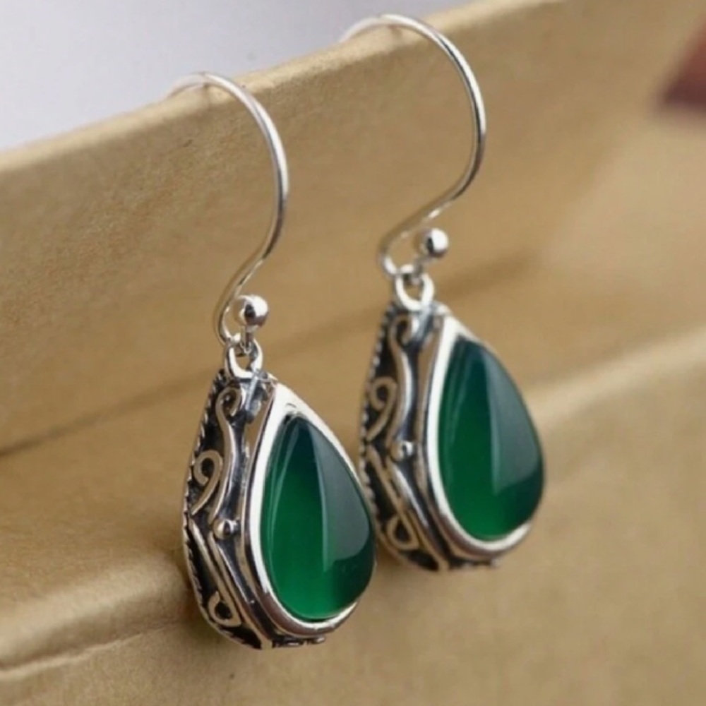 Any 4/$25! Silver Emerald Green Cubic Zirconia Drop Earrings - Picture 4 of 7